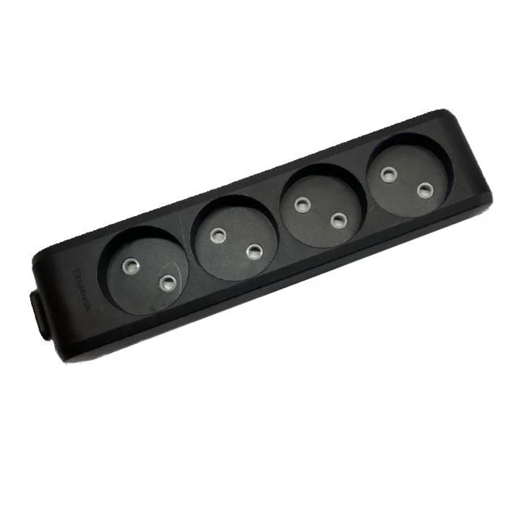 Колодка Panasonic X-tendia 4гн., з зах. шт, чорна WLTB 0240-2BL-UA - мініатюра 2